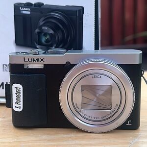 Panasonic Lumix DMC-ZS50 12.1M Digital Camera 30x Zoom WIFI Leica Lens